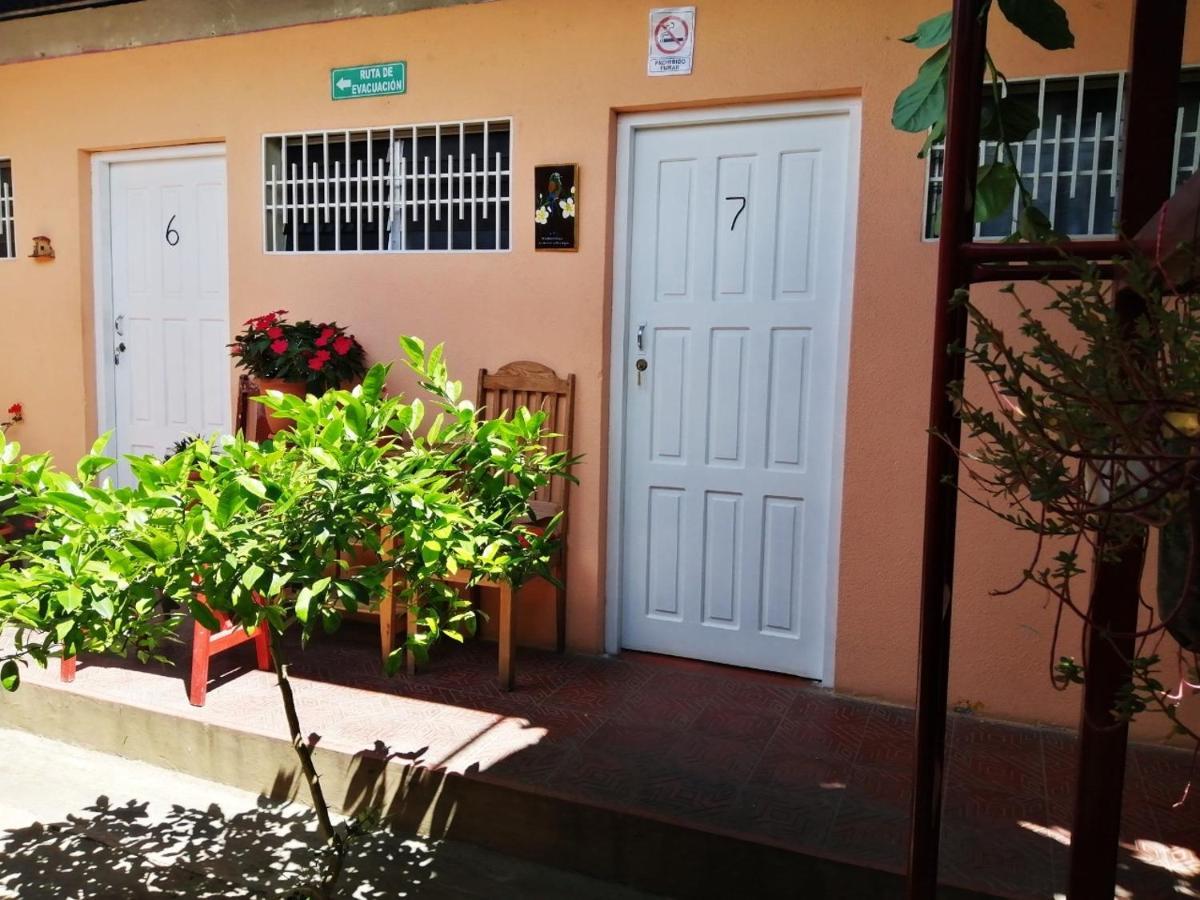 Hostal Mariella Estelí Exterior photo